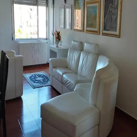 Belvilla By Oyo Tina Holiday home